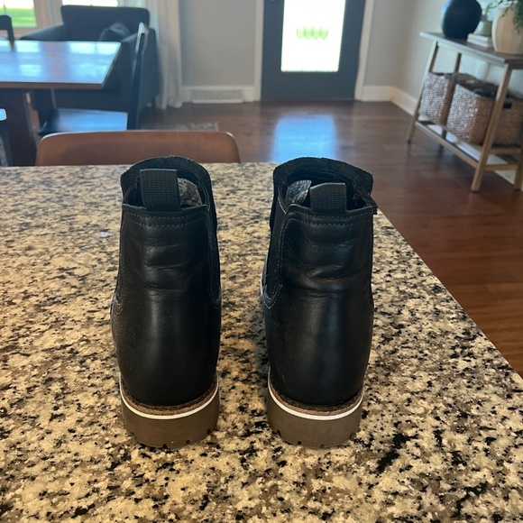 Women’s Chaco Chelsea Boots - Picture 4 of 5